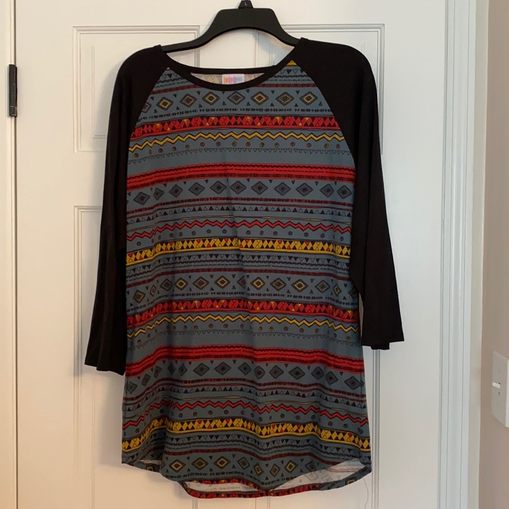 Lularoe Randy top.